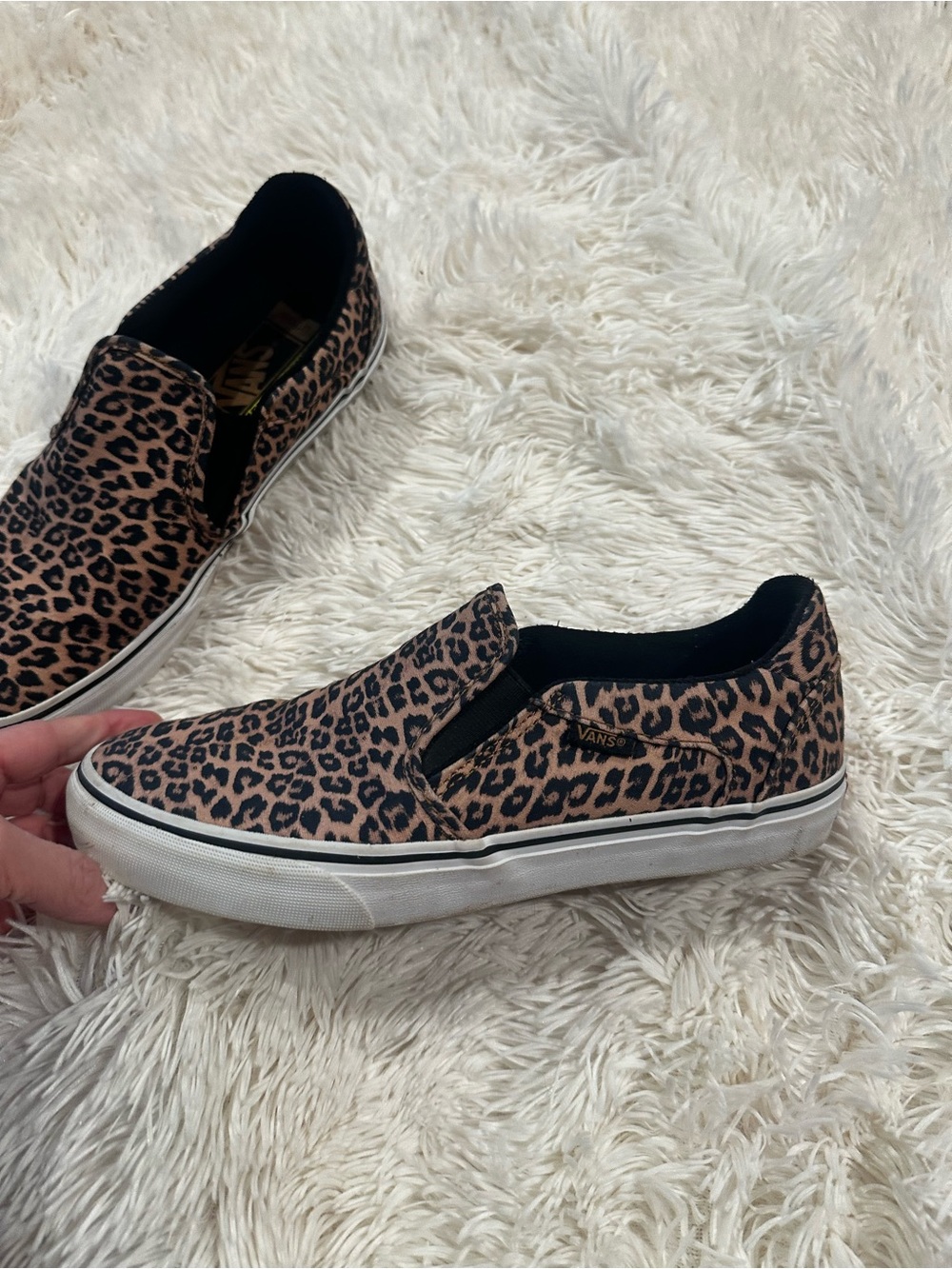 Vans Asher Deluxe Leopard Cheetah Print Slip-On Sneakers, Women's Size 9.5